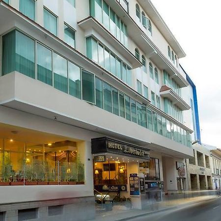 Hotel Libertador ロハ エクステリア 写真