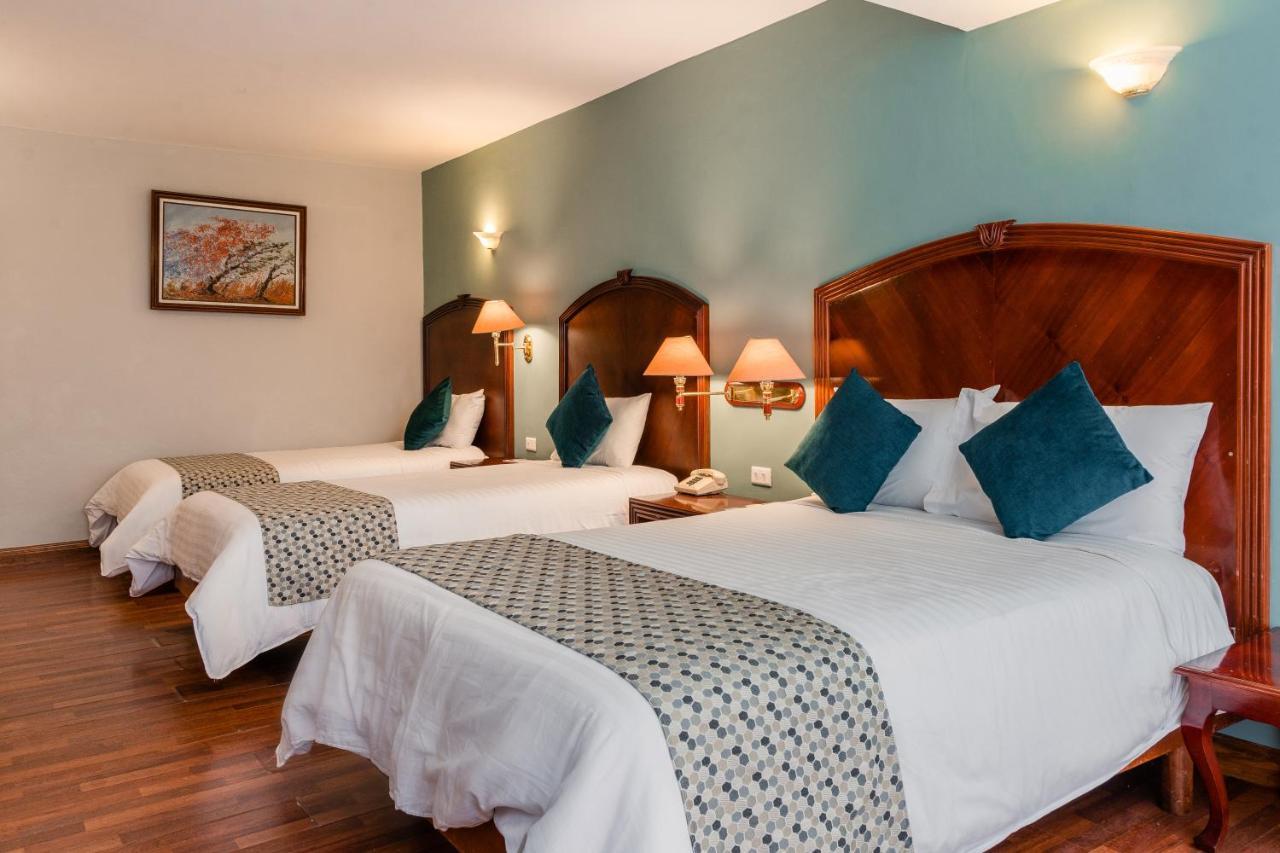 Hotel Libertador ロハ エクステリア 写真