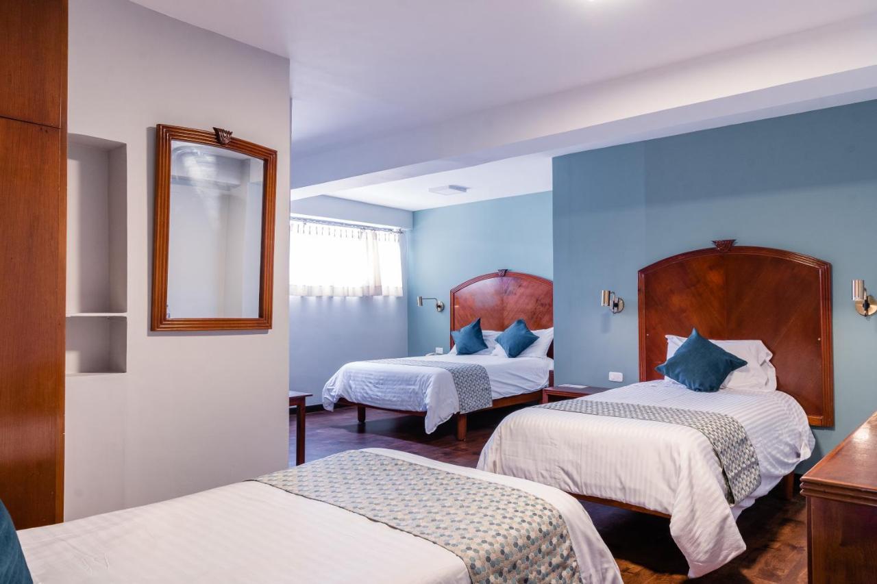 Hotel Libertador ロハ エクステリア 写真