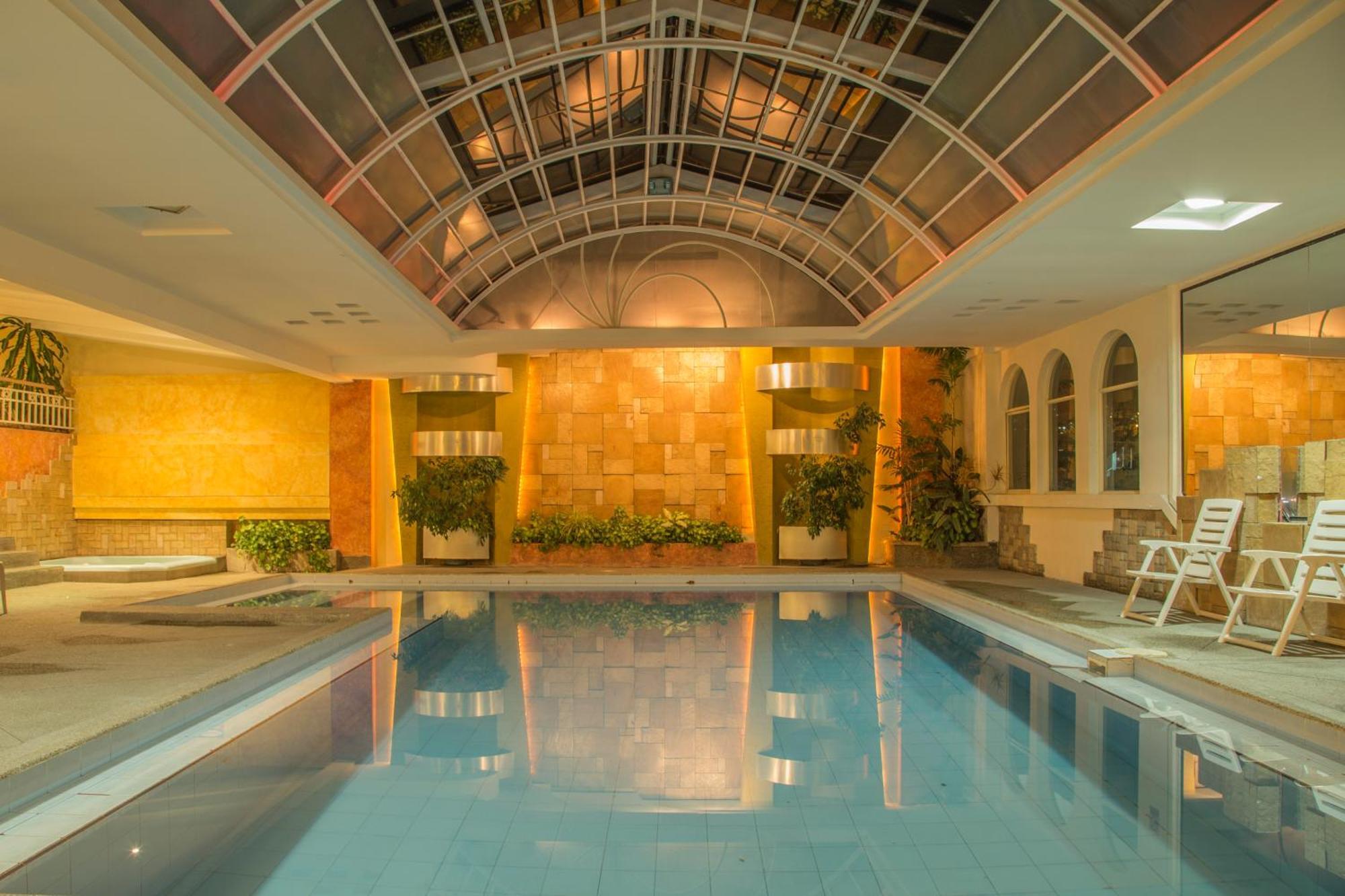 Hotel Libertador ロハ エクステリア 写真